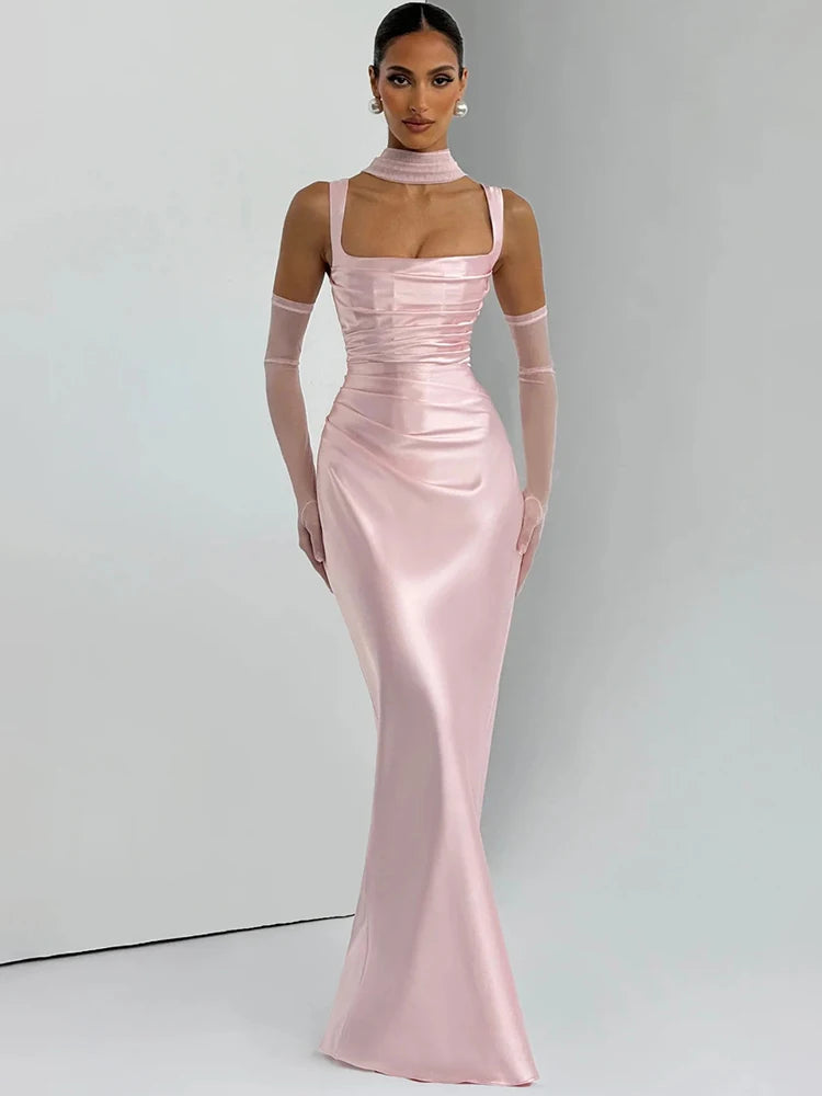 Vestido longo sexy e elegante de cetim com costas abertas e decote halter